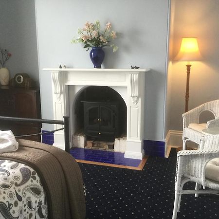 The Bank Guesthouse Glen Innes Bagian luar foto