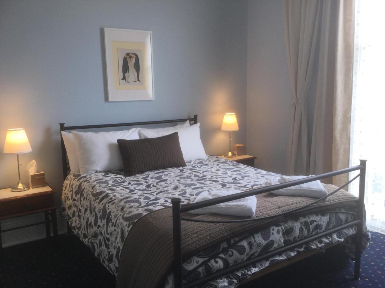 The Bank Guesthouse Glen Innes Bagian luar foto